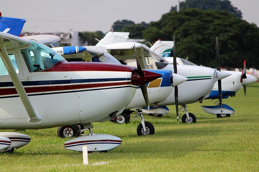 nataxtris aerodromi