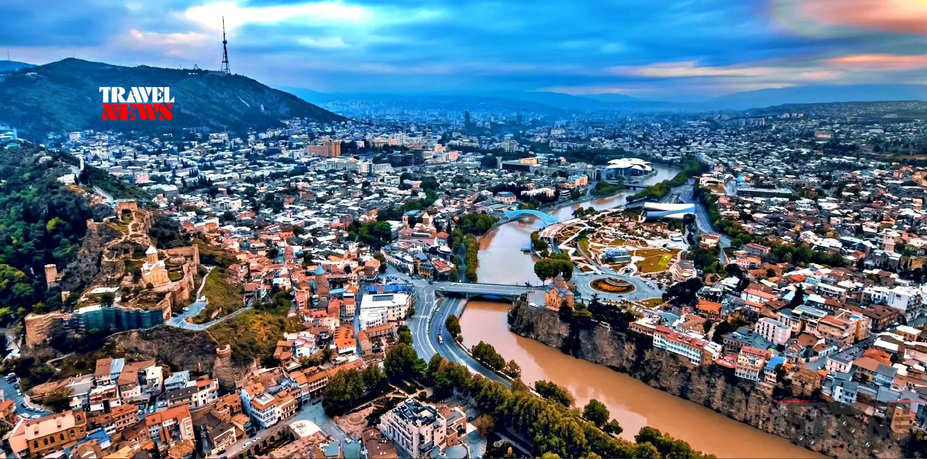 ტურიზმის შემოსავლები საქართველოში და საერთაშორისო ტურისტები